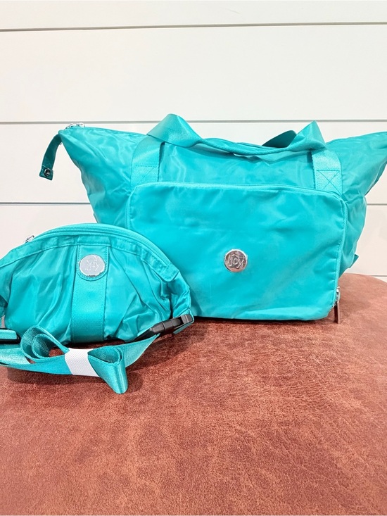 Joy Susan Handbags - Joy Teal Nylon Travel Tote & Belt Bag Set Y2K Sportcore Coastalcore Vacation Gym